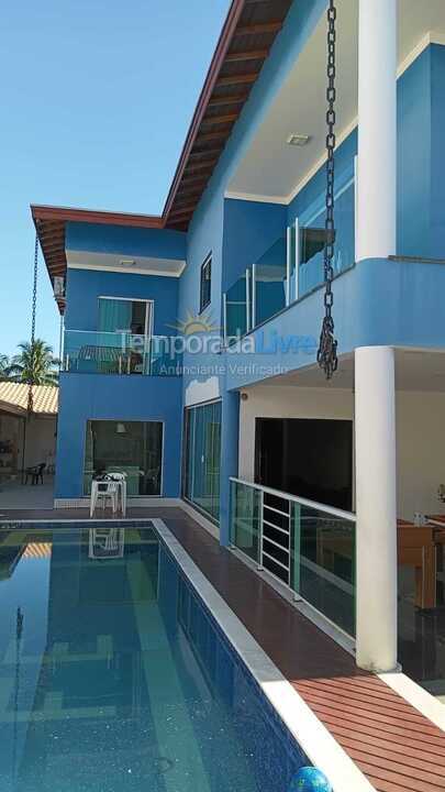 Casa para aluguel de temporada em Caraguatatuba (Praia das Palmeiras)