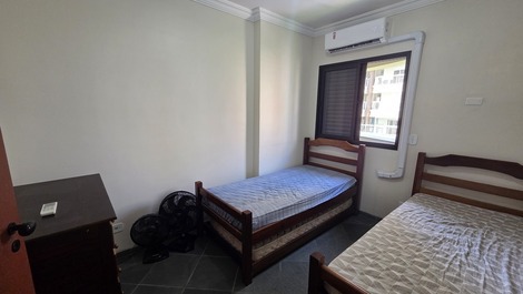 Pitangueiras | Ocean View | 2 Bedrooms with Air Conditioning | 2 Parking Spaces | Sleeps Up to 8