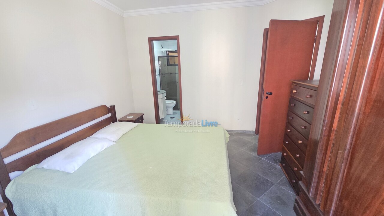Apartment for vacation rental in Guarujá (Pitangueiras)