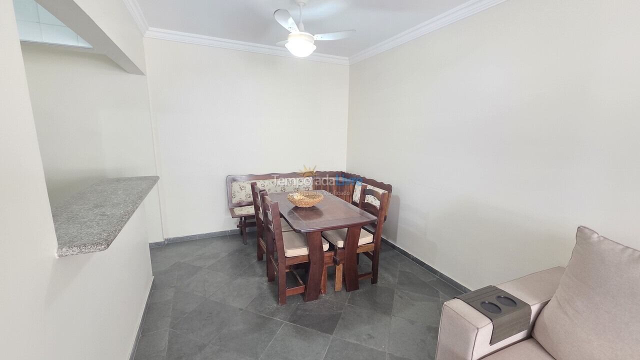 Apartment for vacation rental in Guarujá (Pitangueiras)