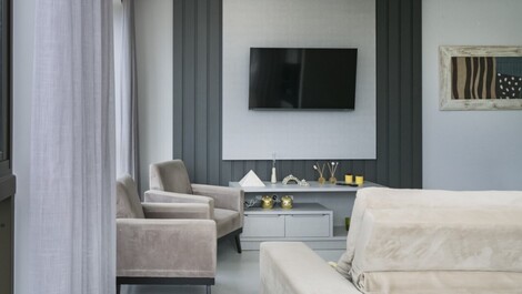 289 - apartamentos com 3 suítes em Bombinhas
