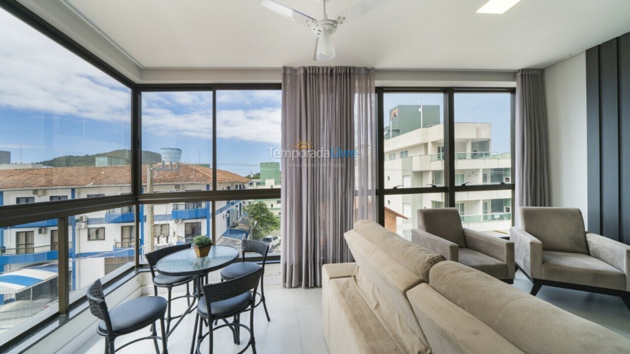Apartamento para aluguel de temporada em Bombinhas (Praia de Bombinhas)