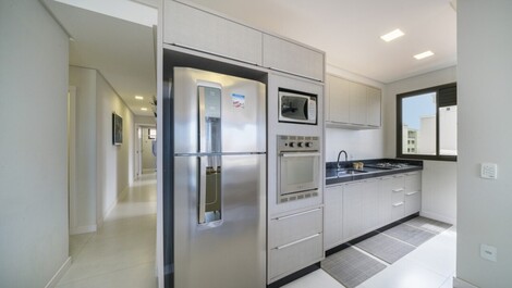 289 - apartamentos com 3 suítes em Bombinhas