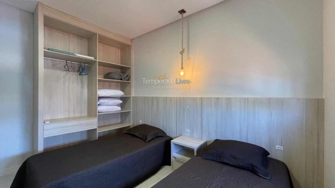 Apartamento para aluguel de temporada em Bombinhas (Praia de Bombinhas)