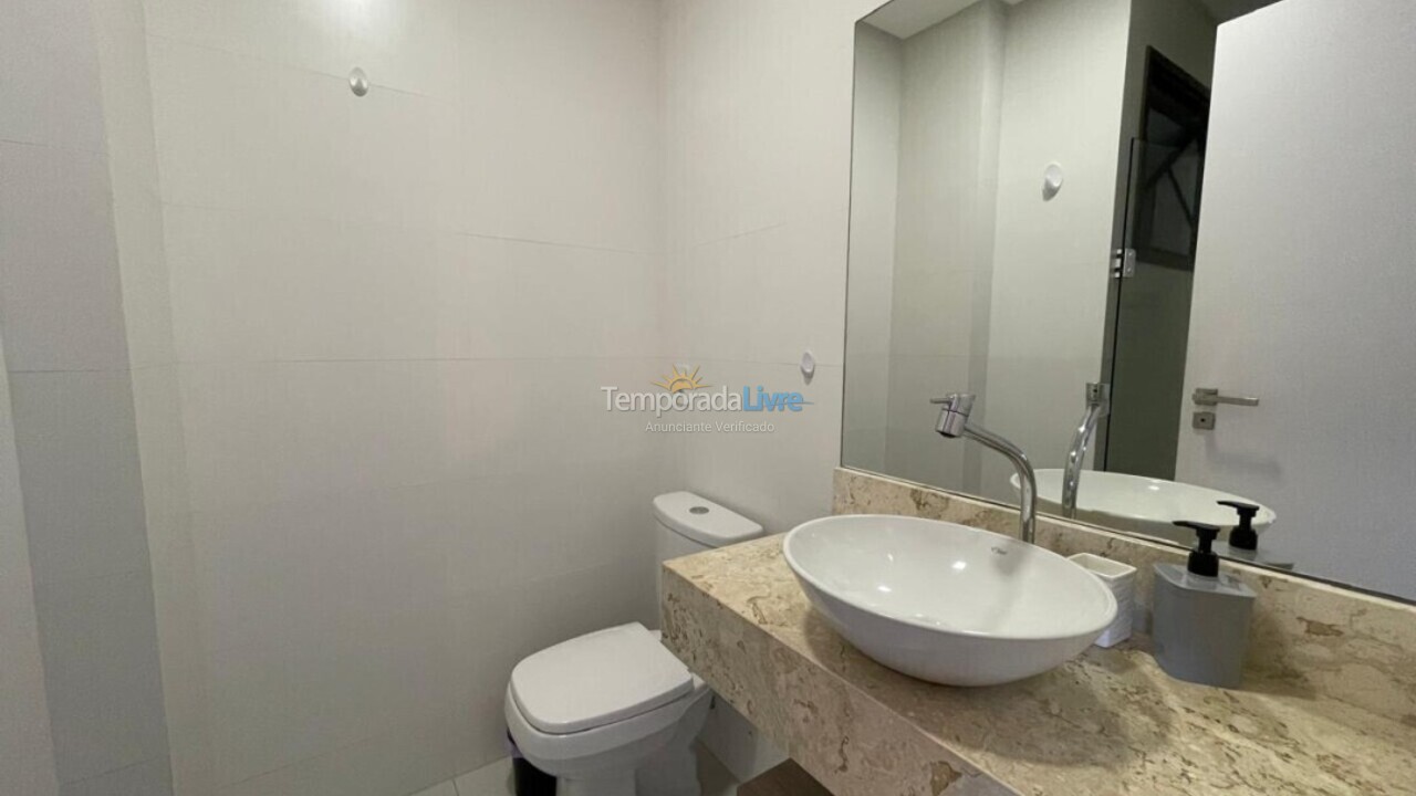 Apartamento para aluguel de temporada em Bombinhas (Praia de Bombinhas)