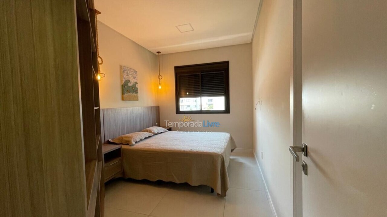 Apartamento para aluguel de temporada em Bombinhas (Praia de Bombinhas)