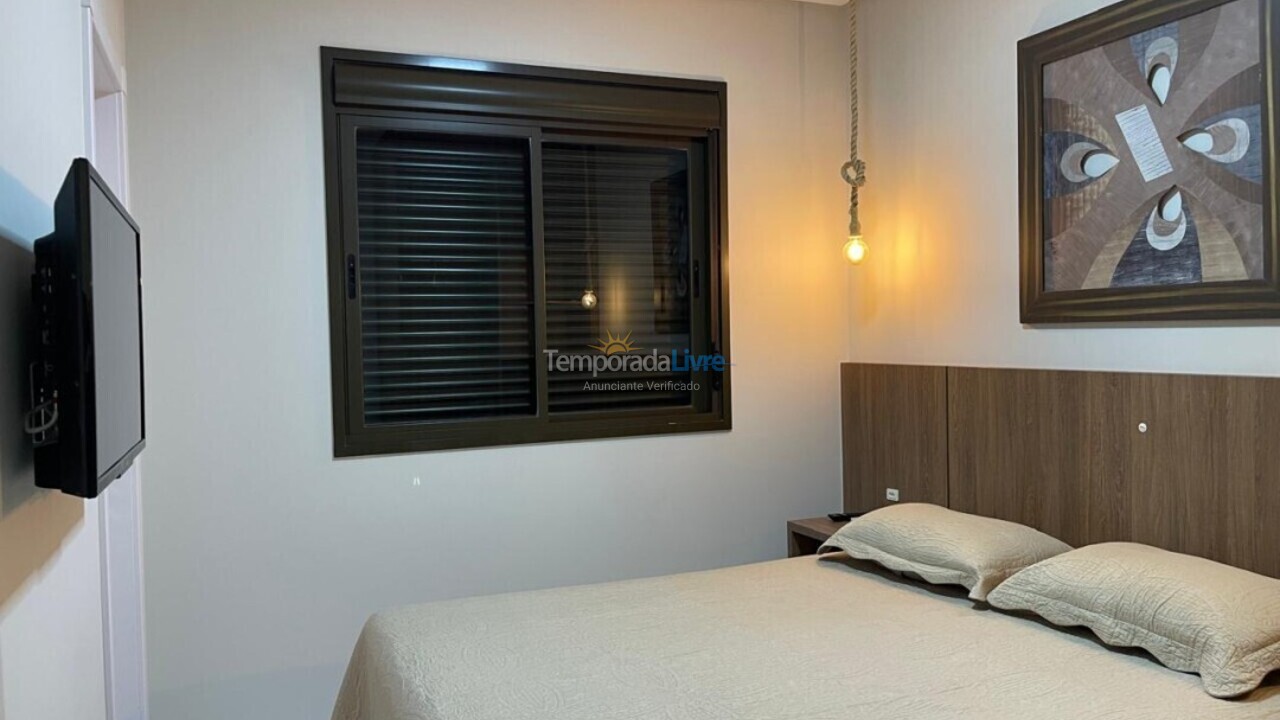 Apartamento para aluguel de temporada em Bombinhas (Praia de Bombinhas)