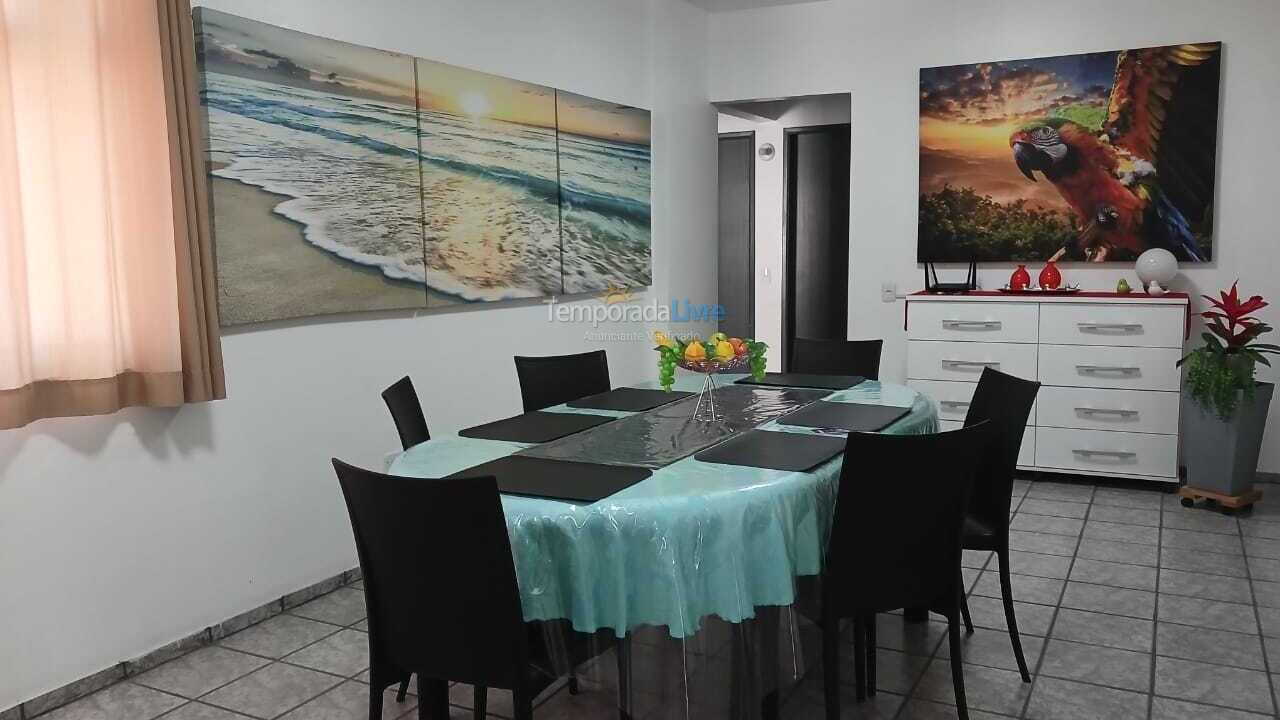 Apartamento para aluguel de temporada em Guarapari (Praia do Morro)