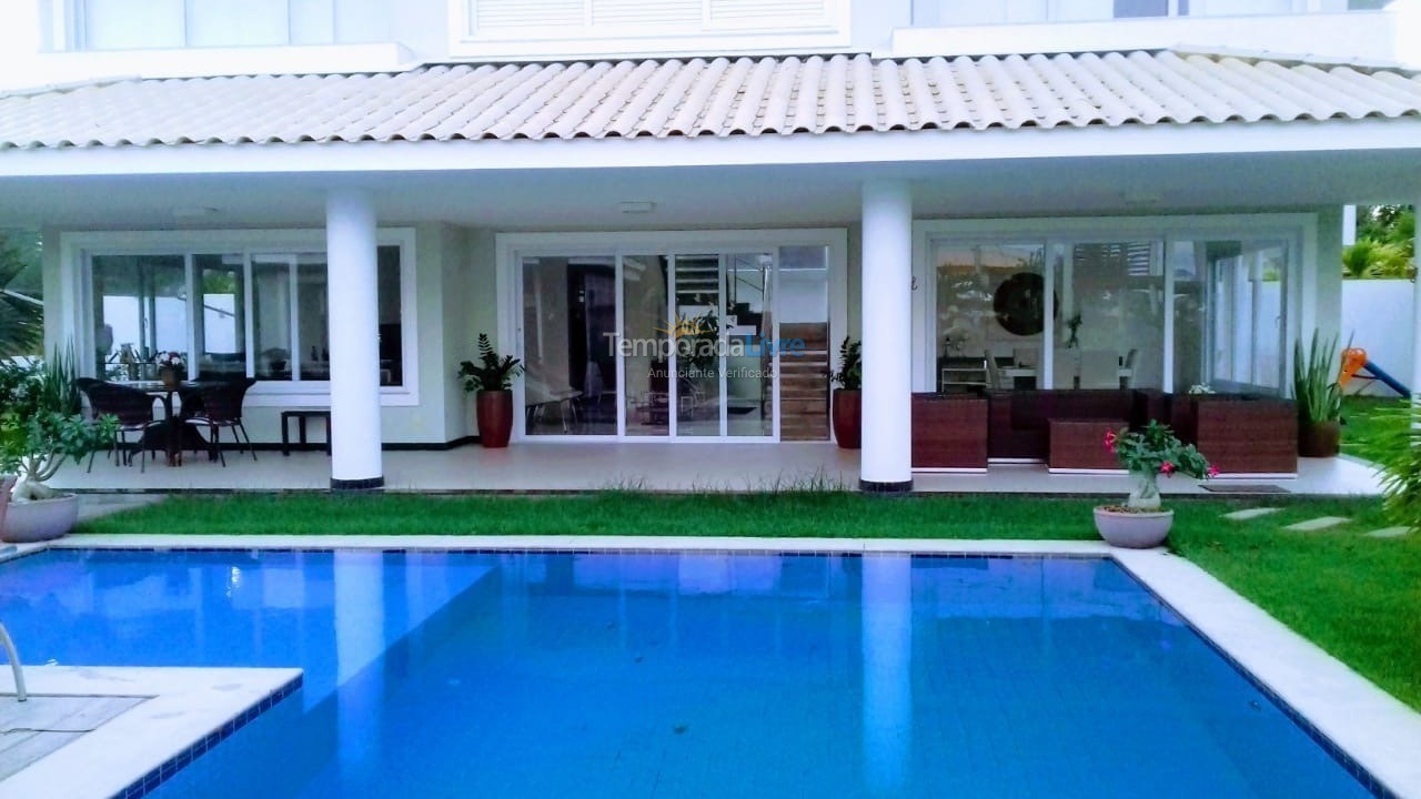 Casa para aluguel de temporada em Camaçari (Praia de Guarajuba)
