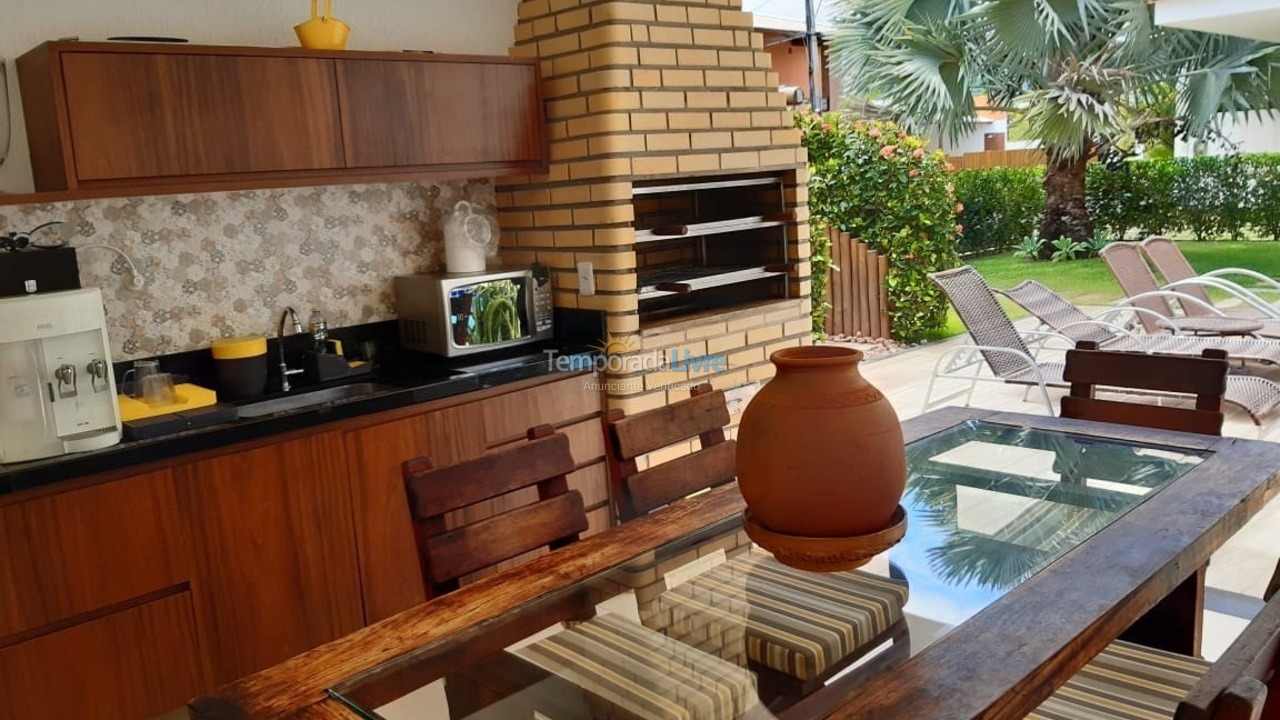Casa para aluguel de temporada em Camaçari (Praia de Guarajuba)