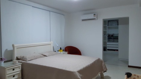 Casa de praia de luxo guarajuba paraiso dos lagos