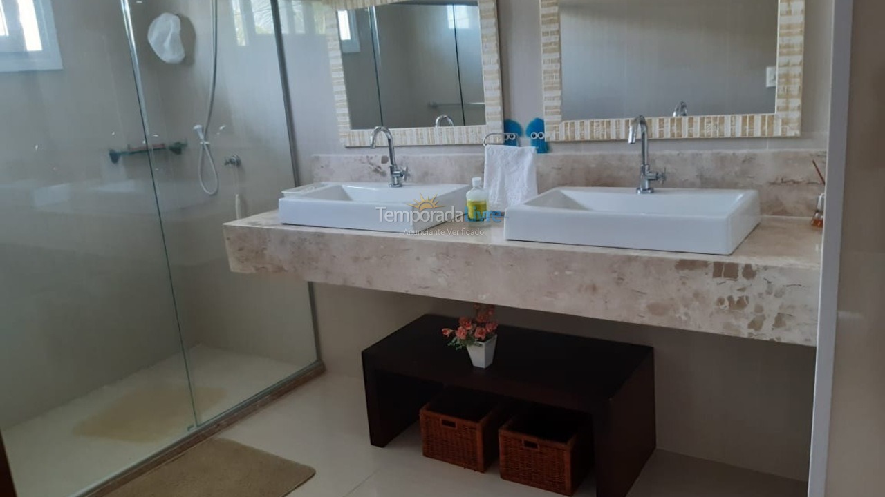 Casa para aluguel de temporada em Camaçari (Praia de Guarajuba)
