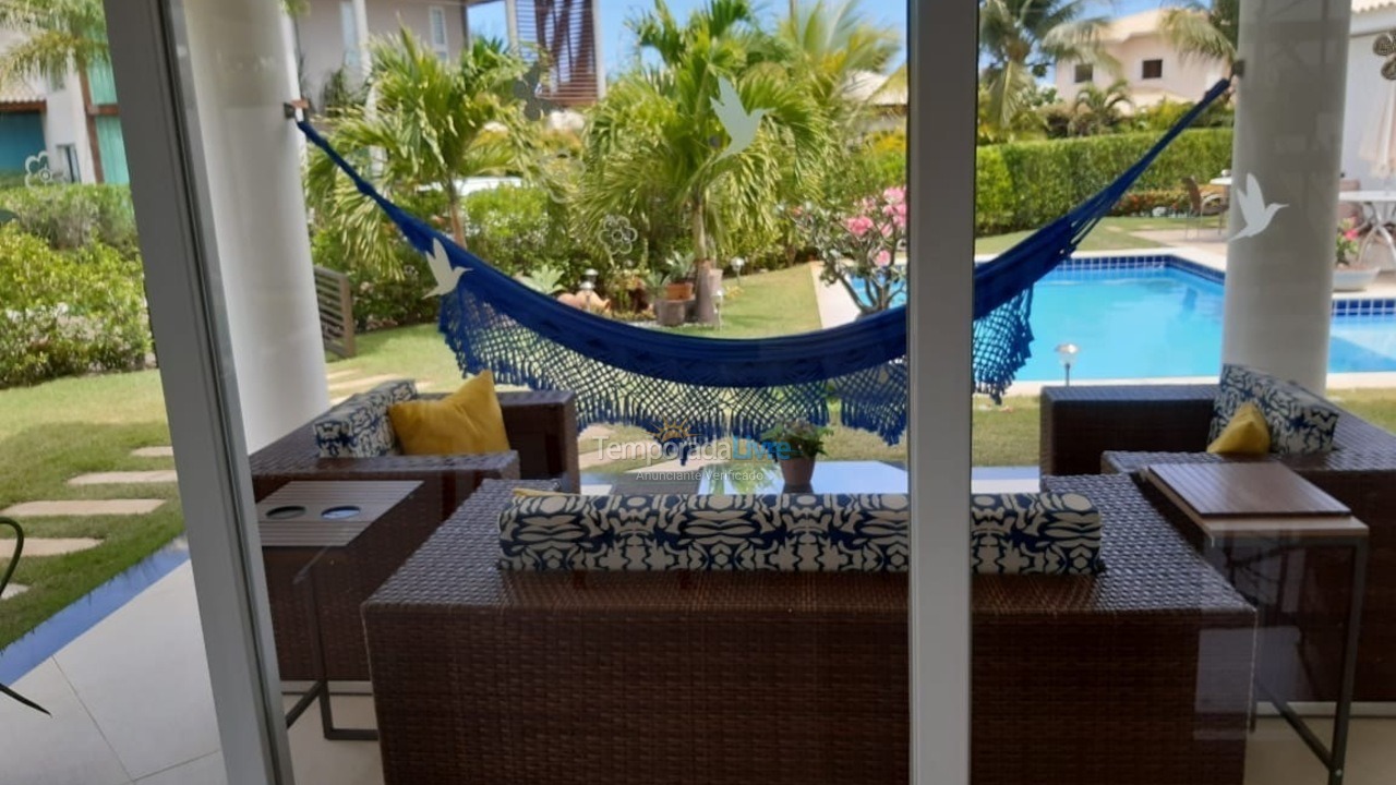 Casa para aluguel de temporada em Camaçari (Praia de Guarajuba)