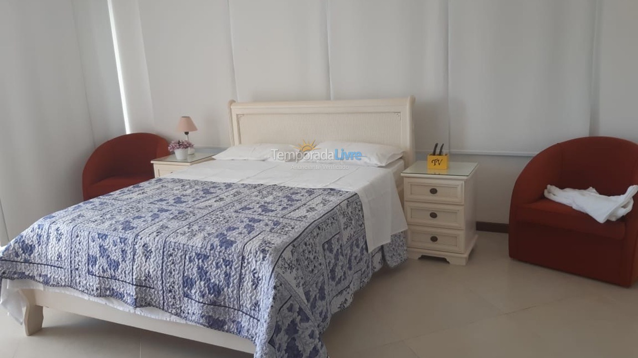 Casa para aluguel de temporada em Camaçari (Praia de Guarajuba)