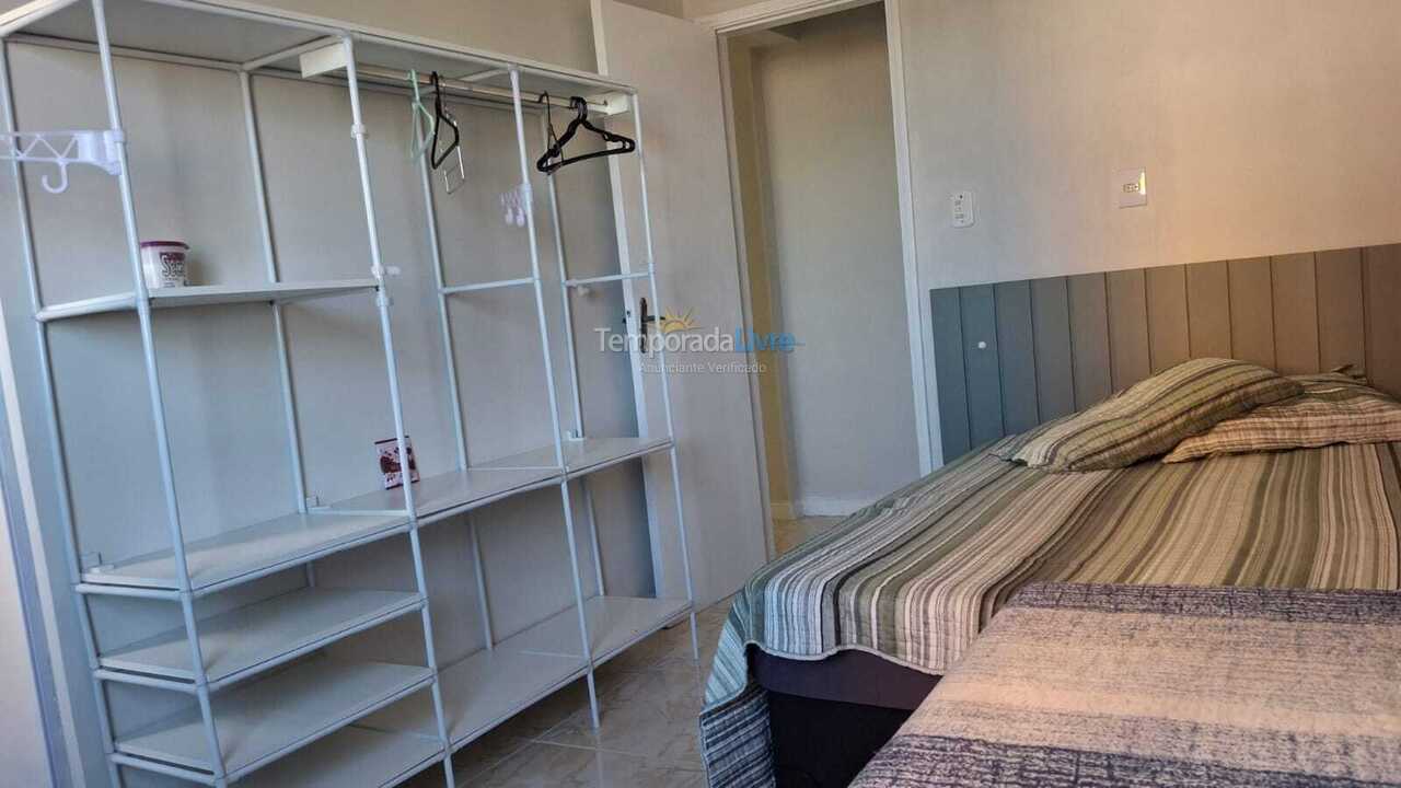 Apartamento para aluguel de temporada em Praia Grande (Guilhermina)