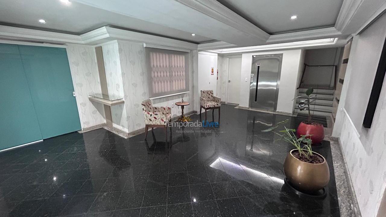 Apartamento para aluguel de temporada em Itapema (Centro)