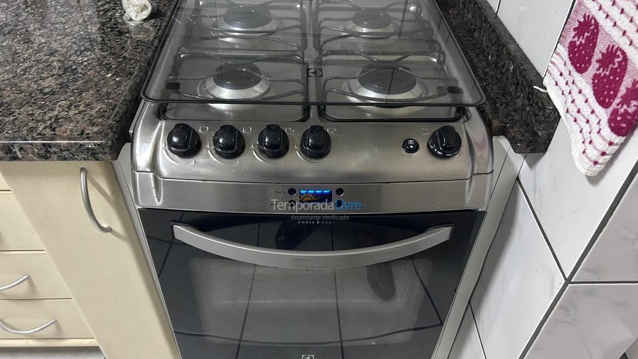 Apartamento para aluguel de temporada em Itapema (Centro)