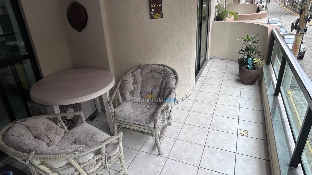 Apartamento para aluguel de temporada em Itapema (Centro)