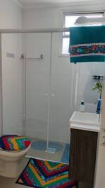 Apartamento en Guilhermina, Praia Grande! Precios flexibles, consulte para más detalles.