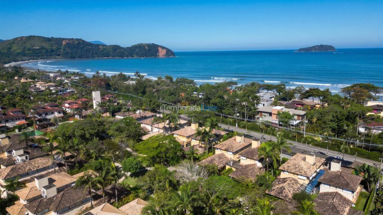 Casa para alquiler de vacaciones em São Sebastião (Praia da Baleia)