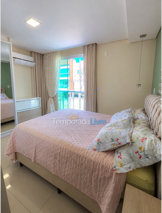 Casa para aluguel de temporada em Bombinhas (Praia de Bombas)
