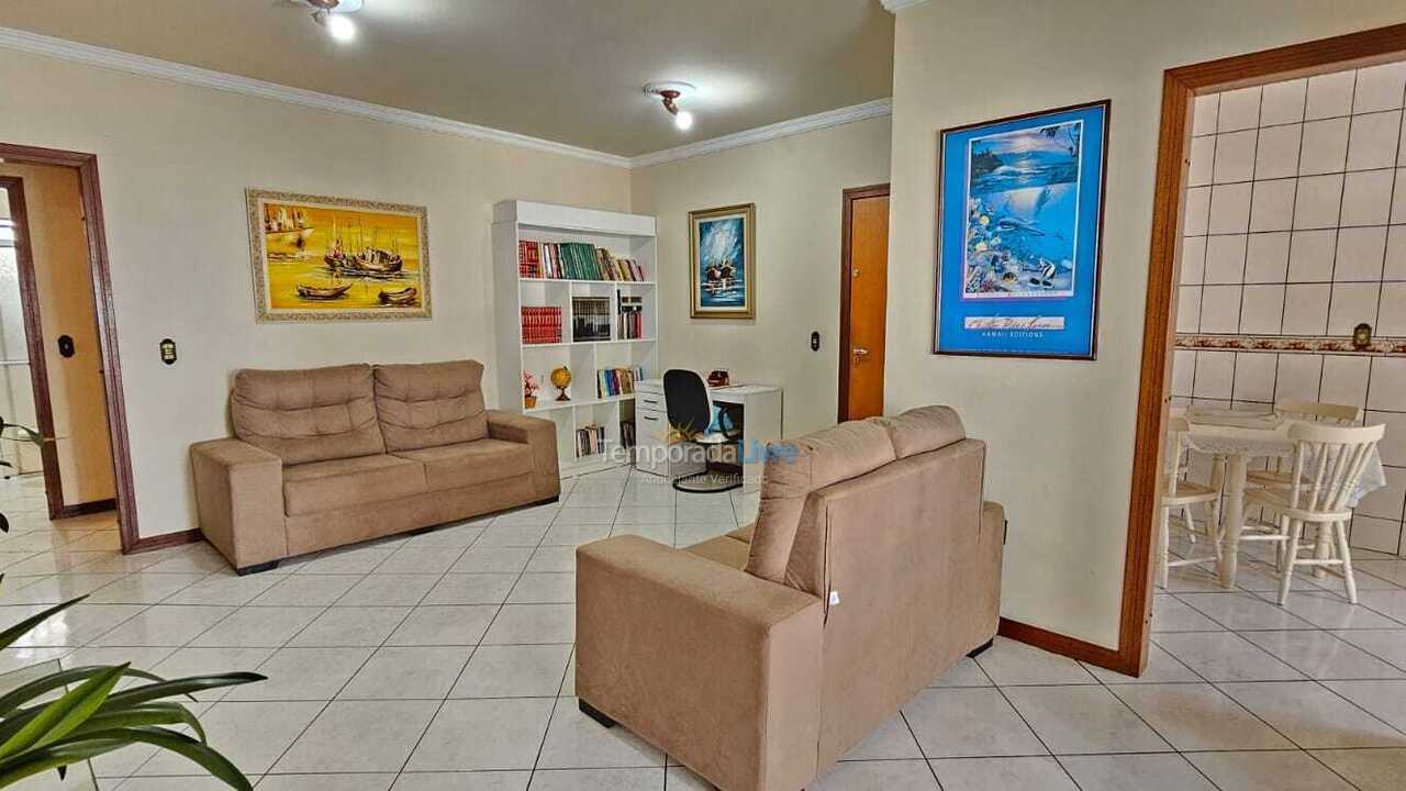 Apartamento para aluguel de temporada em Itapema (Meia Praia)