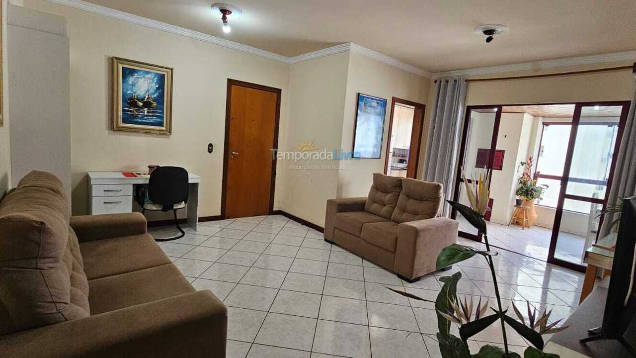Apartamento para aluguel de temporada em Itapema (Meia Praia)