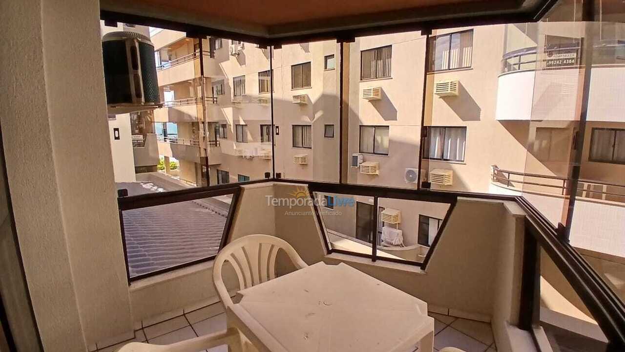Apartment for vacation rental in Itapema (Meia Praia)