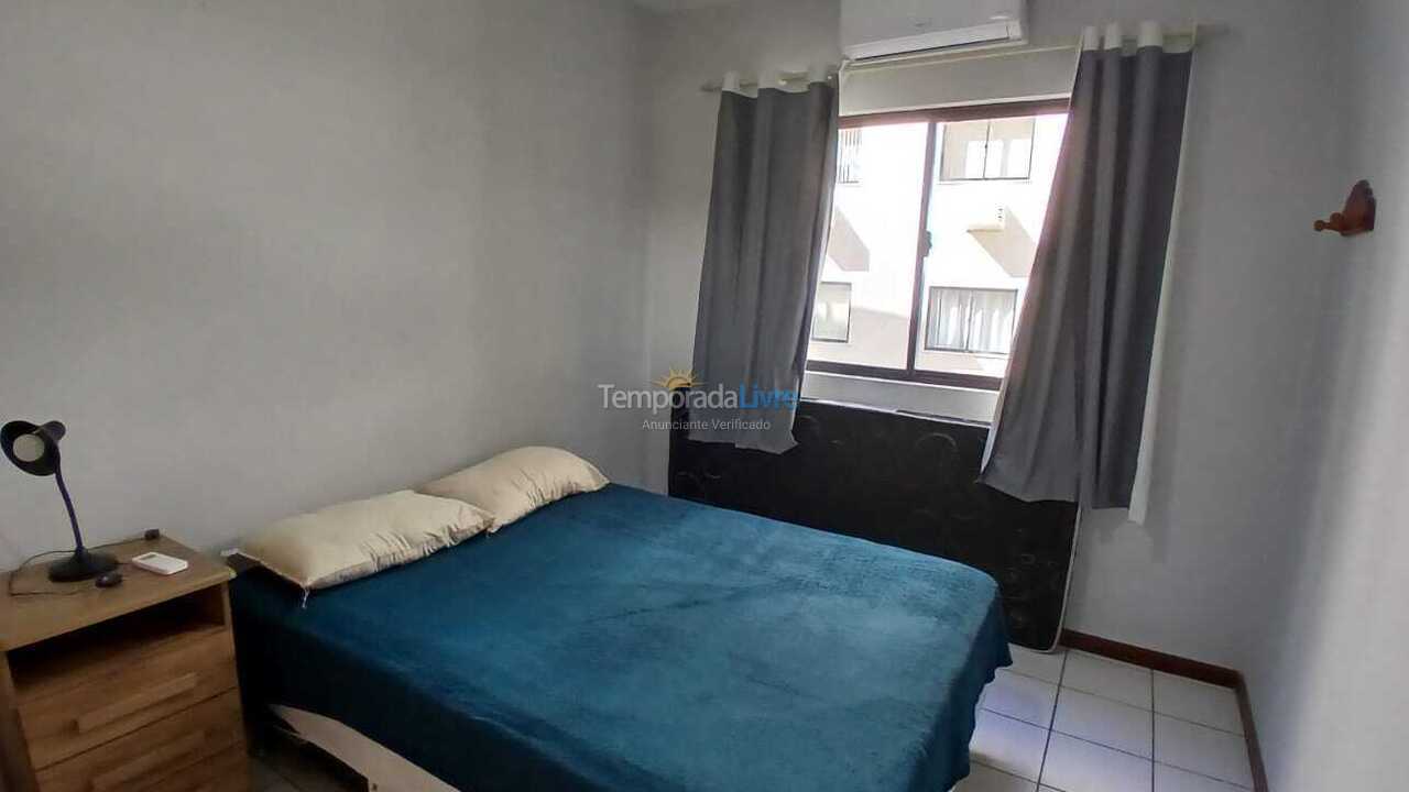 Apartment for vacation rental in Itapema (Meia Praia)
