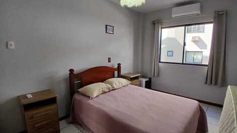 BEAUTIFUL APARTMENT IN QUADRA DO MAR