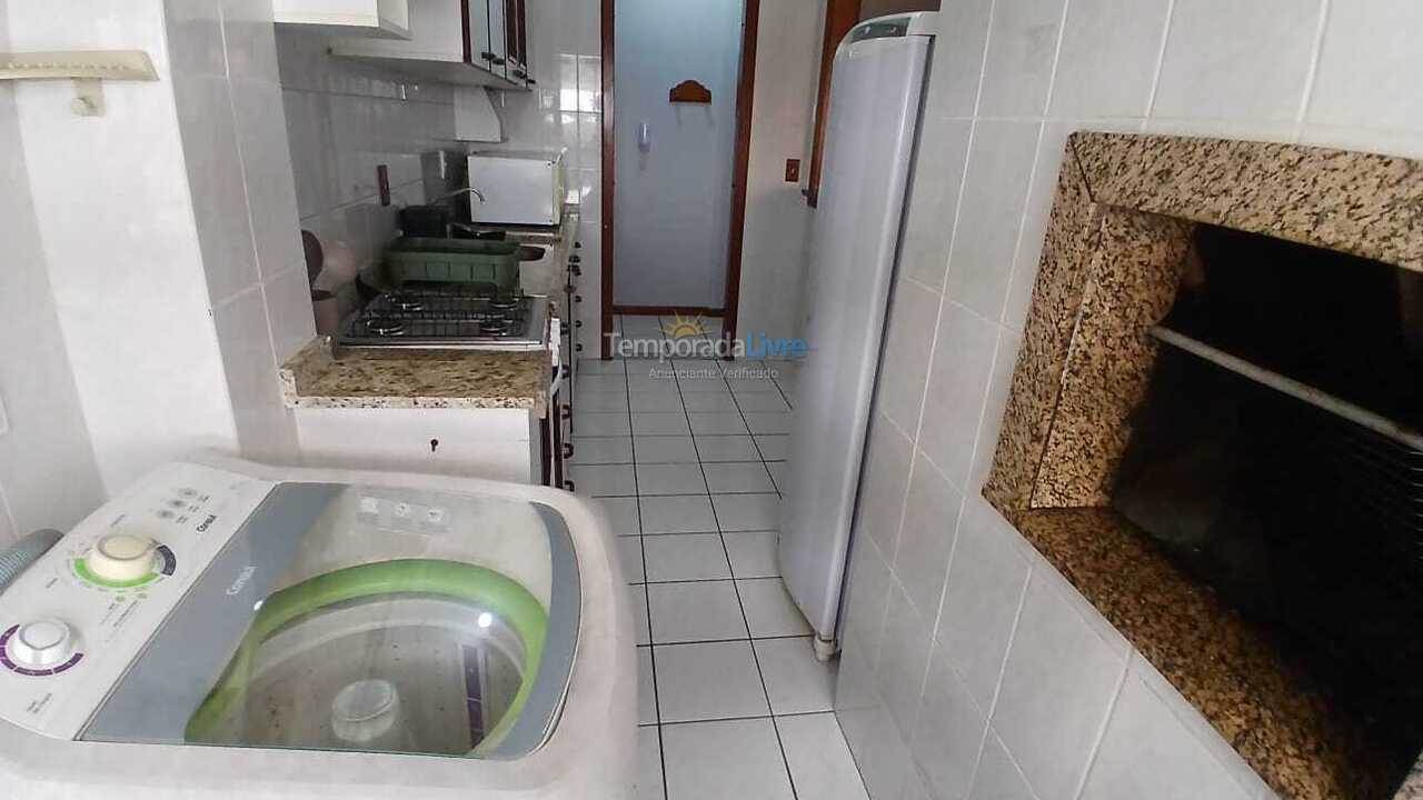 Apartment for vacation rental in Itapema (Meia Praia)