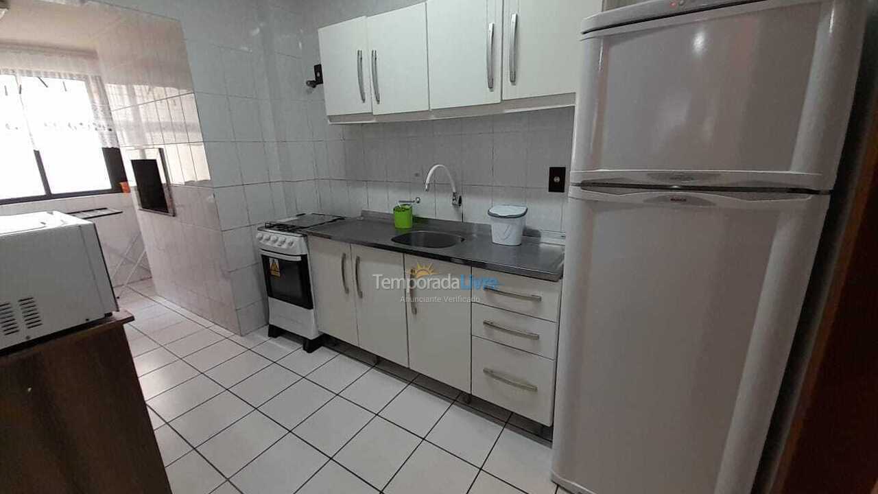 Apartment for vacation rental in Itapema (Meia Praia)