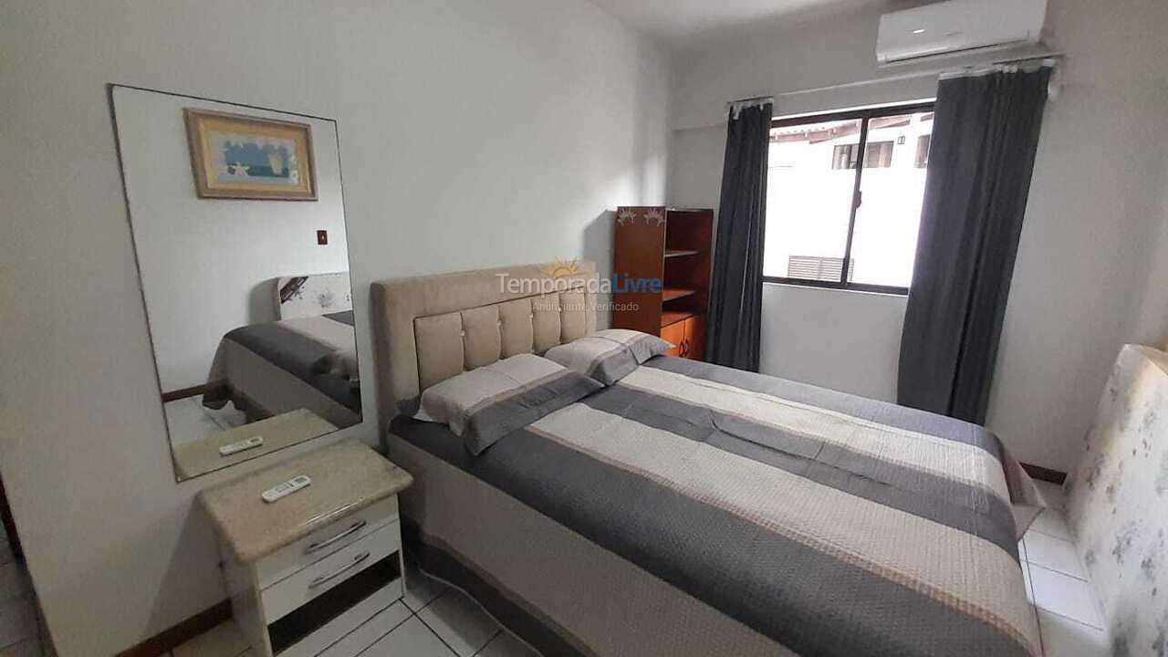Apartment for vacation rental in Itapema (Meia Praia)