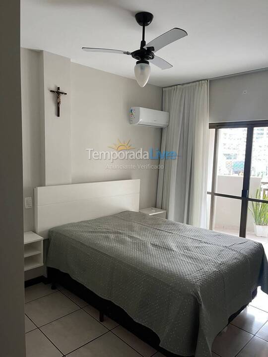 Apartamento para alquiler de vacaciones em Itapema (Meia Praia)
