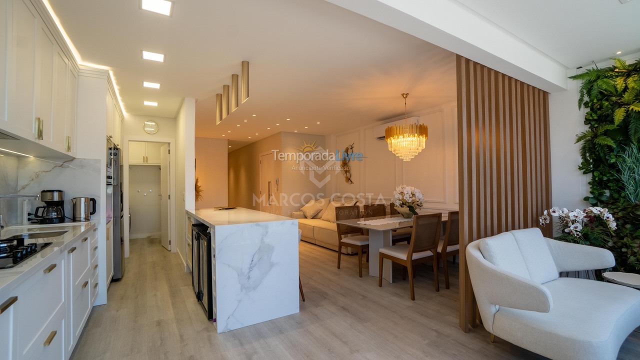 Apartamento para aluguel de temporada em Bombinhas (Praia de Bombas)