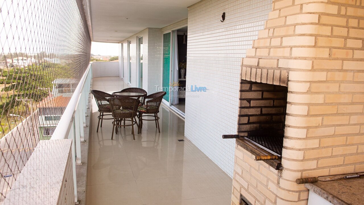 Apartamento para alquiler de vacaciones em Cabo Frio (Braga)