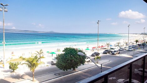 Beautiful and well located 3 bedrooms facing the sea - Praia do Forte...