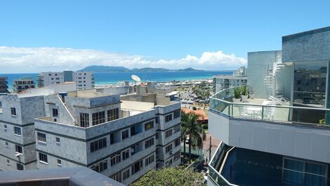 Triplex penthouse with cinematic views overlooking the street market and with...