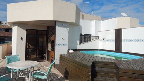 Ático con piscina y barbacoa - Capacidad para 10 personas