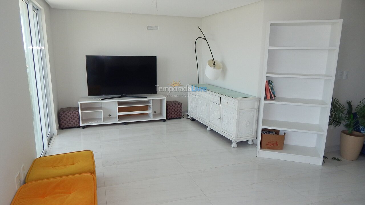 Apartment for vacation rental in Cabo Frio (Braga)