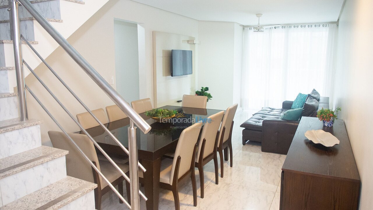 Apartamento para alquiler de vacaciones em Cabo Frio (Praia do Forte)