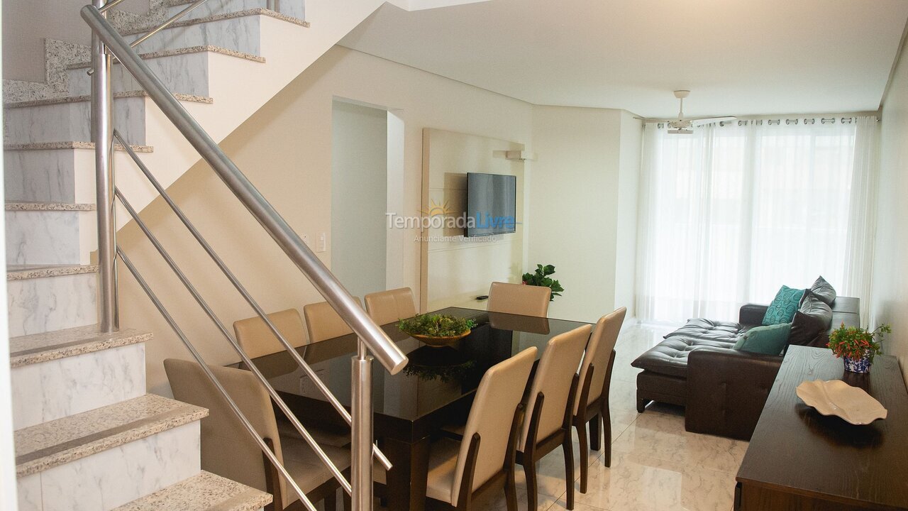 Apartamento para alquiler de vacaciones em Cabo Frio (Praia do Forte)