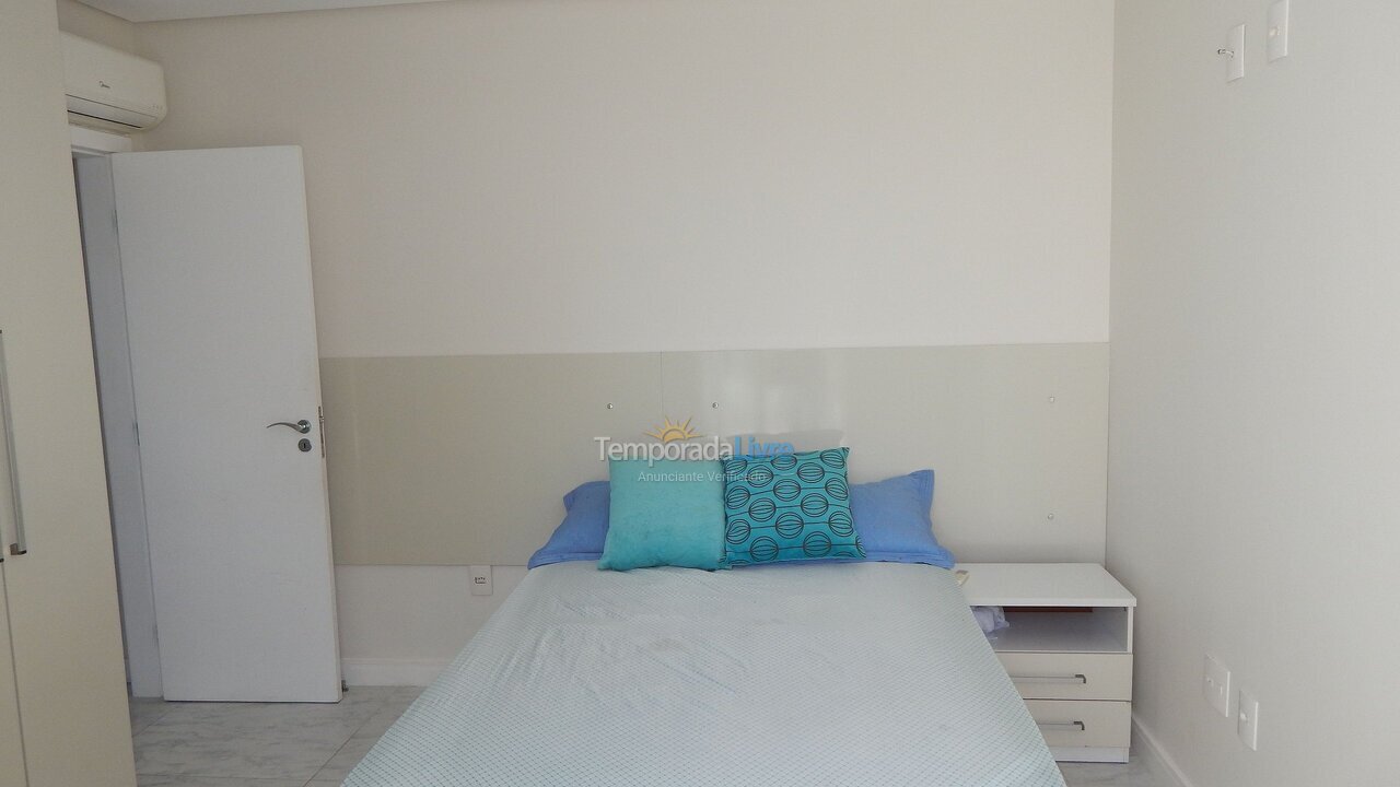 Apartamento para alquiler de vacaciones em Cabo Frio (Praia do Forte)