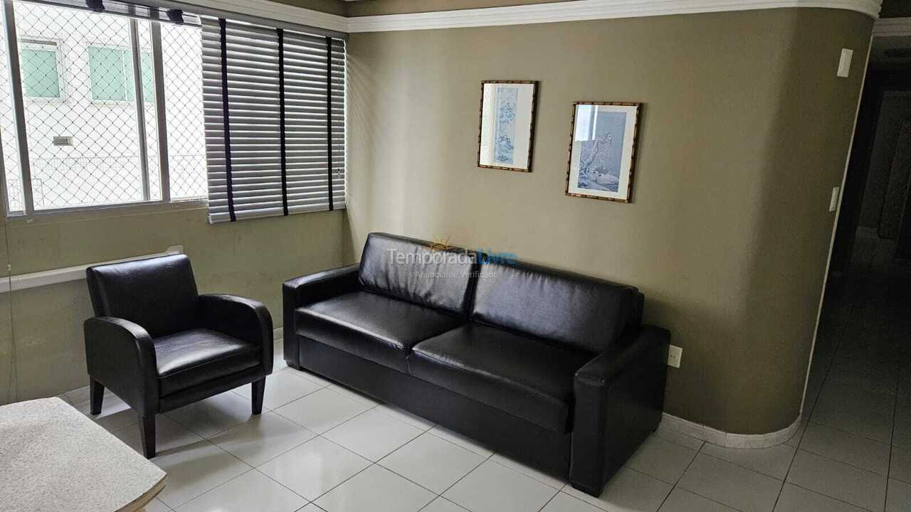 Apartamento para aluguel de temporada em Balneário Camboriú (Praia Central)