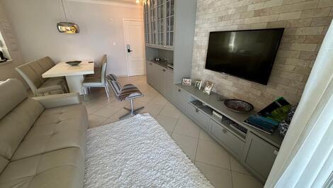 Apartamento en Riviera con vistas a la playa.
