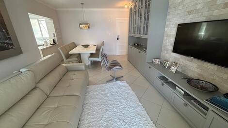 Apartamento en Riviera con vistas a la playa.