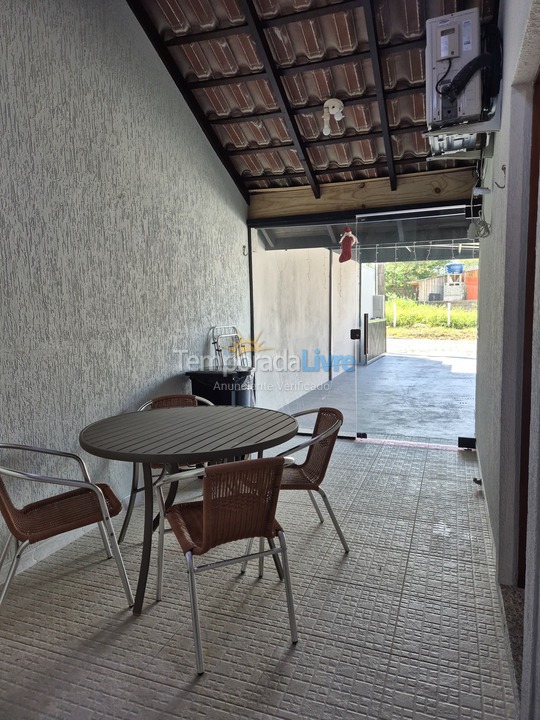 Casa para alquiler de vacaciones em Bombinhas (Mariscal)