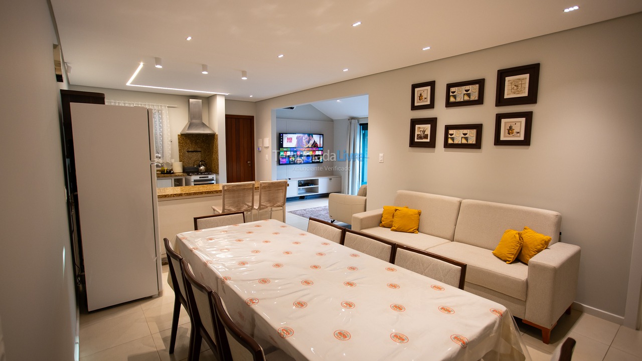 Casa para alquiler de vacaciones em Bombinhas (Mariscal)