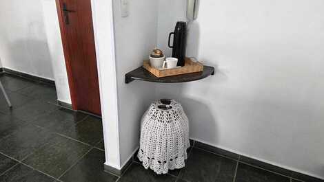 Canto do café e botijão gás sobressalente