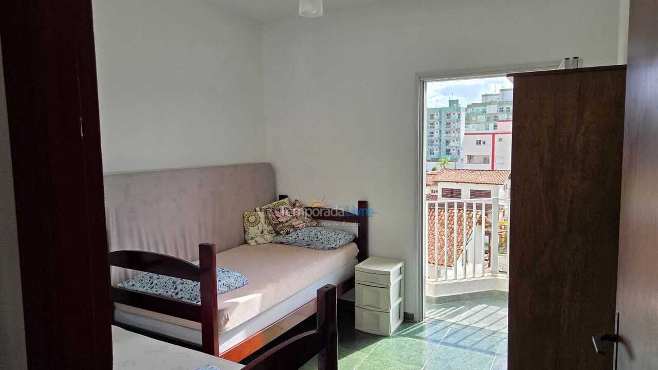 Apartamento para aluguel de temporada em Ubatuba (Praia Grande)